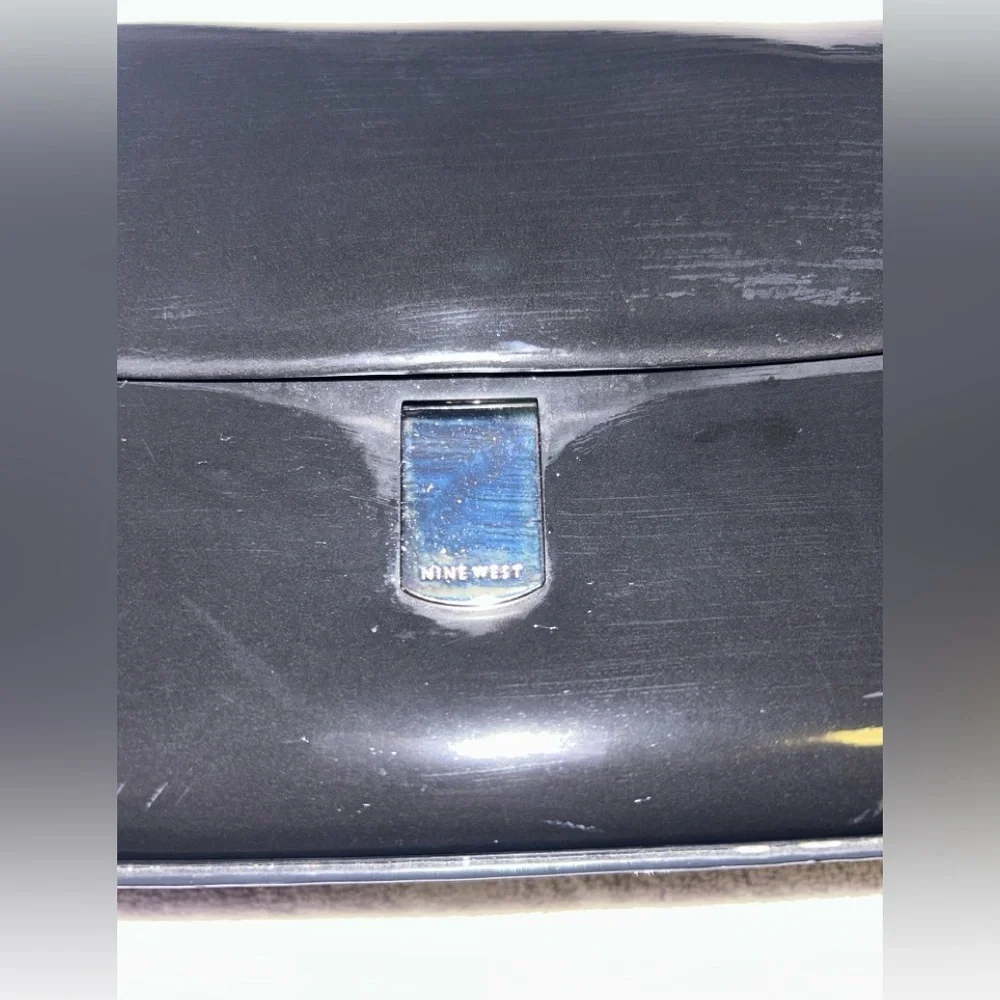 Vintage Nine West patent leather shoulder handbag - Picture 2 of 6